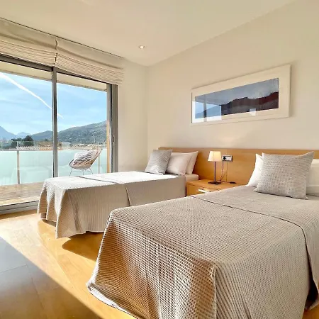 Apartment Penthouse Tomir 1b *